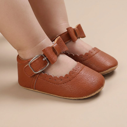 Scallop Bow Mary Jane Shoes