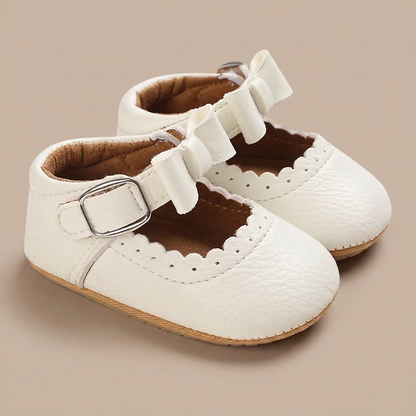 Scallop Bow Mary Jane Shoes