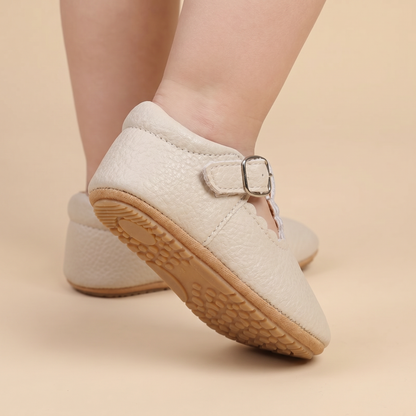 Scallop T-Strap Buckle Shoes