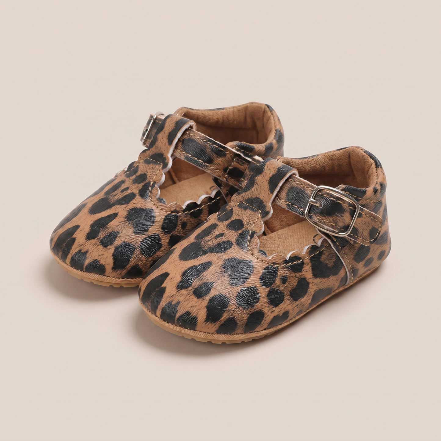 Scallop T-Strap Buckle Shoes