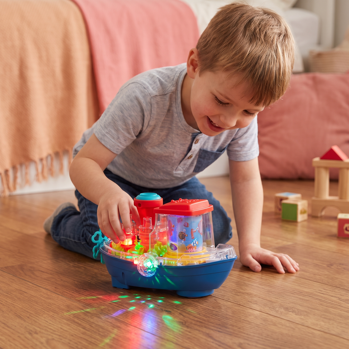 Light-Up Gear Boat – Musical Electric Toy Boat for Kids